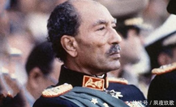 大咖配资 他是埃及第三任总统，在举行阅兵时，被人当场刺杀